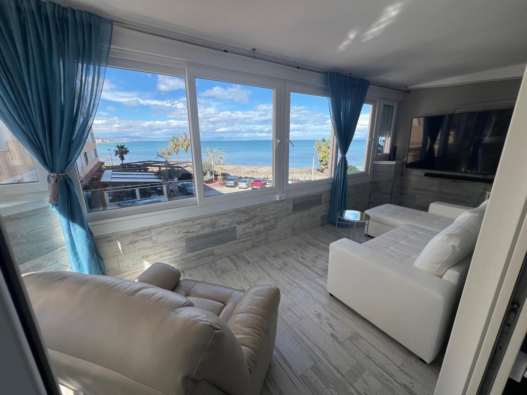 La Mata Apartment On The First Line Of The Sea Torrevieja Extérieur photo